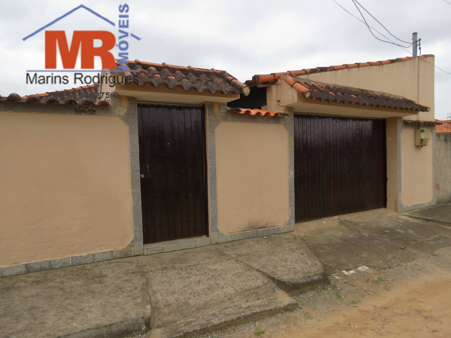 Casa à venda com 3 quartos, 250m² - Foto 4