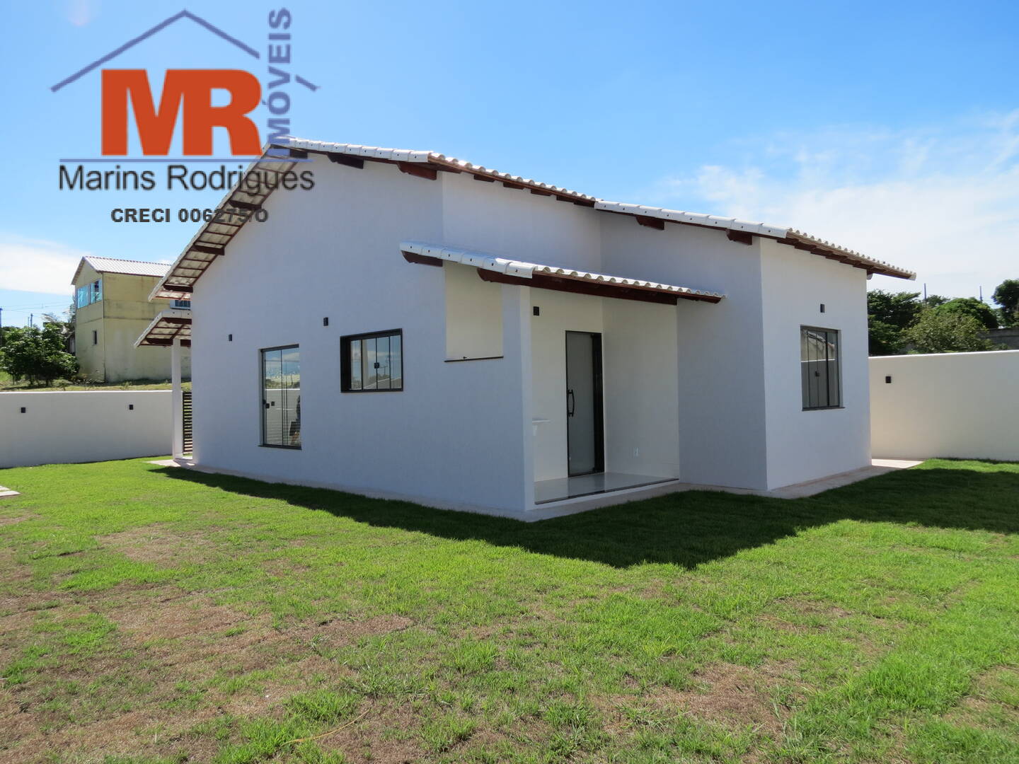 Casa à venda com 3 quartos, 250m² - Foto 4