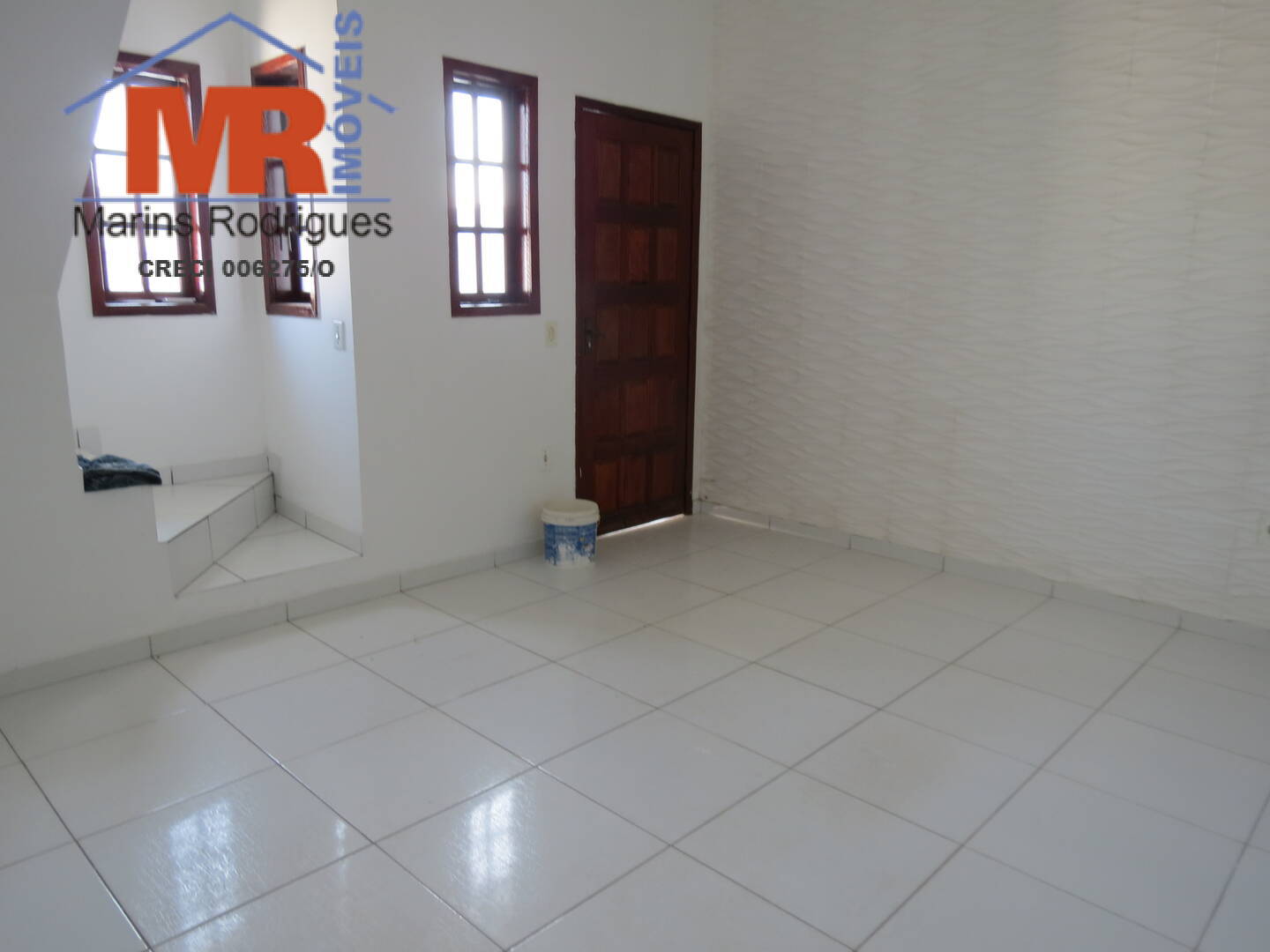 Casa à venda com 2 quartos, 180m² - Foto 9