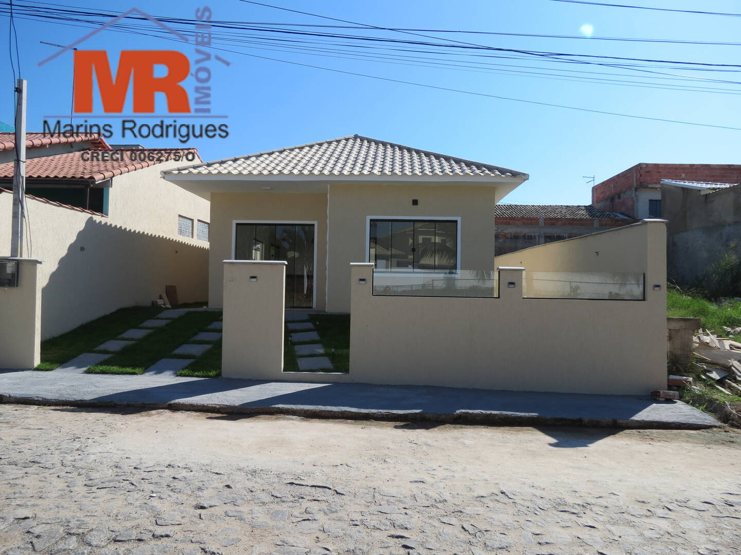 Casa à venda com 3 quartos, 160m² - Foto 2