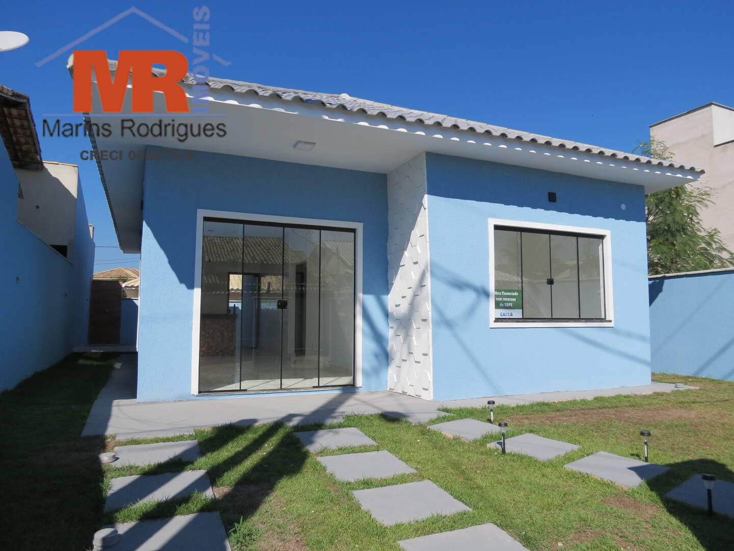 Casa à venda com 3 quartos, 160m² - Foto 2