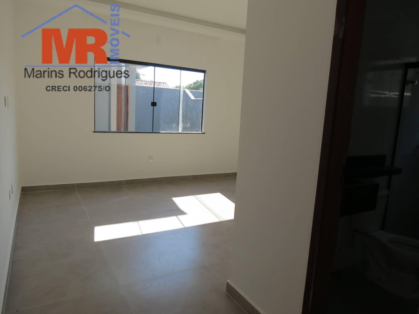 Casa à venda com 2 quartos, 180m² - Foto 14