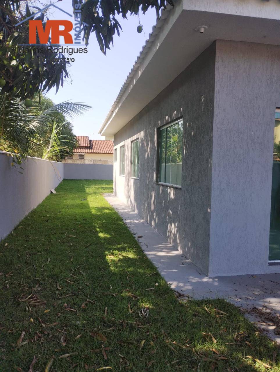 Casa à venda com 3 quartos, 360m² - Foto 3