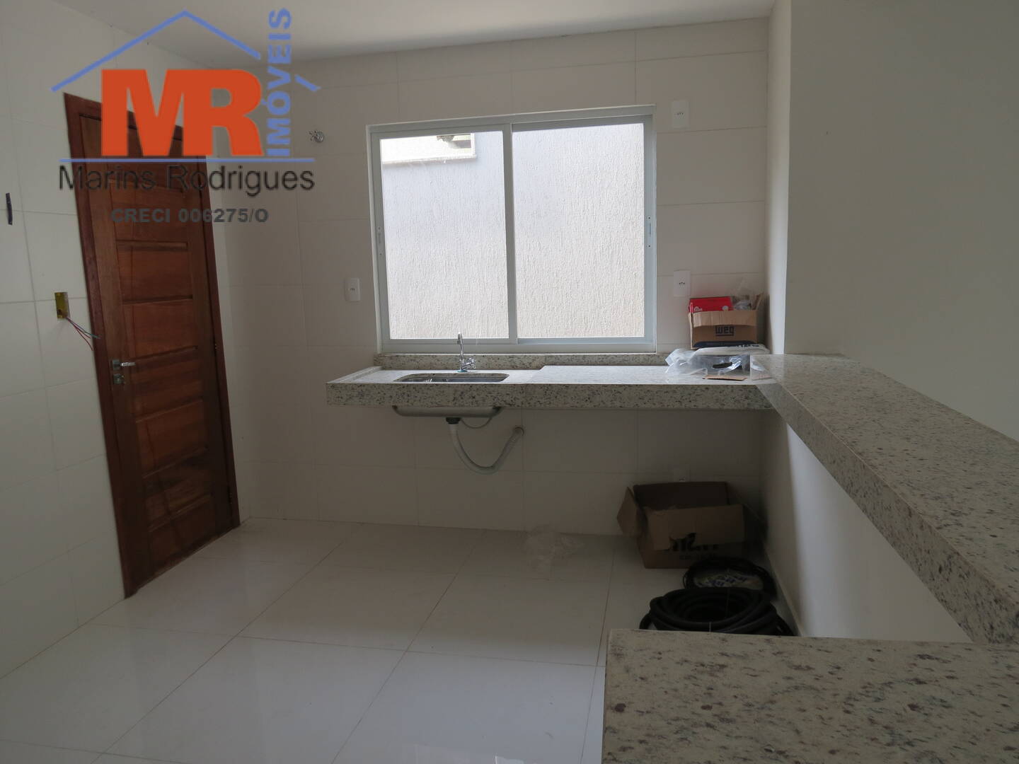 Casa à venda com 3 quartos, 180m² - Foto 7