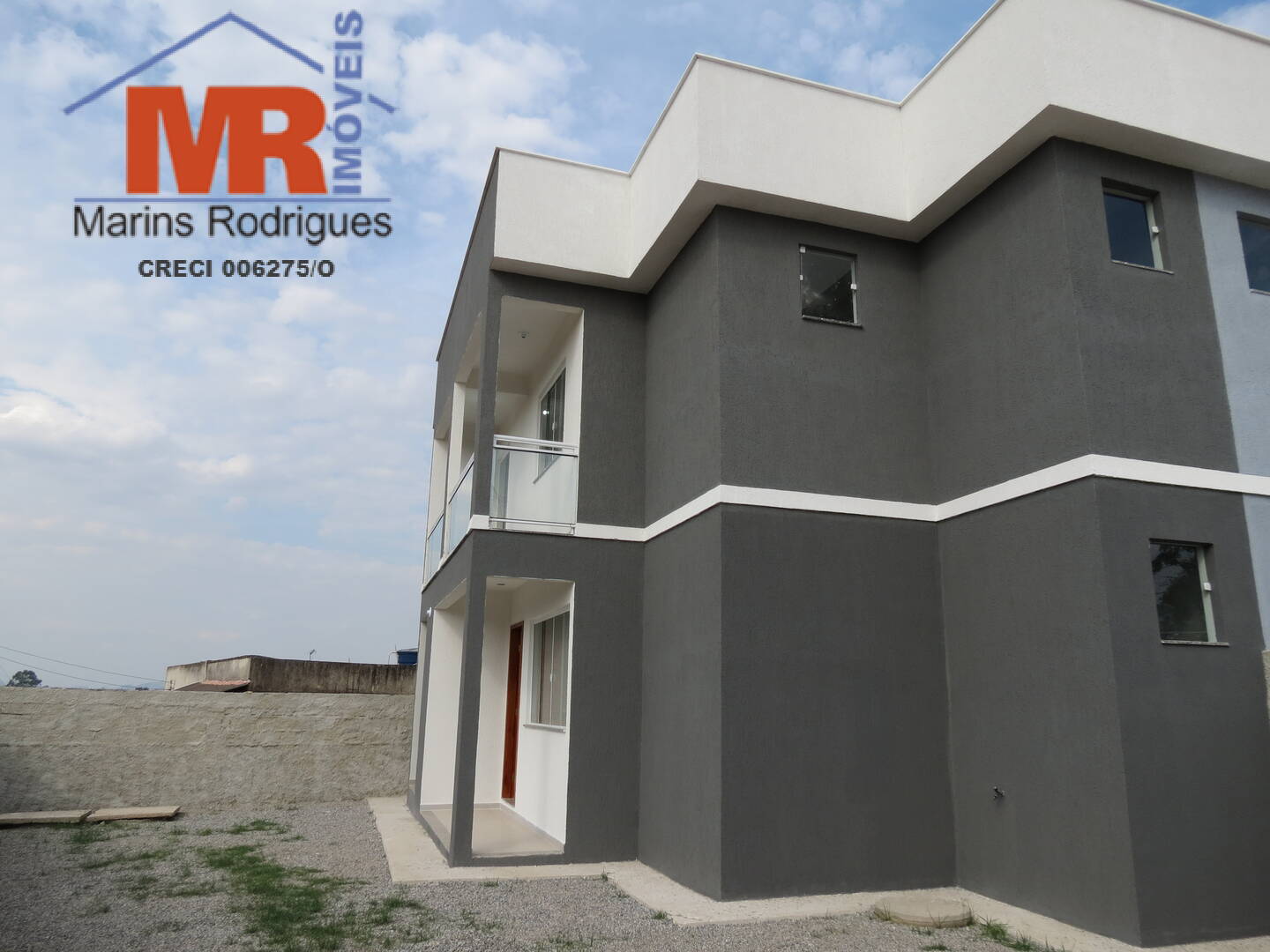 Casa à venda com 2 quartos, 200m² - Foto 4