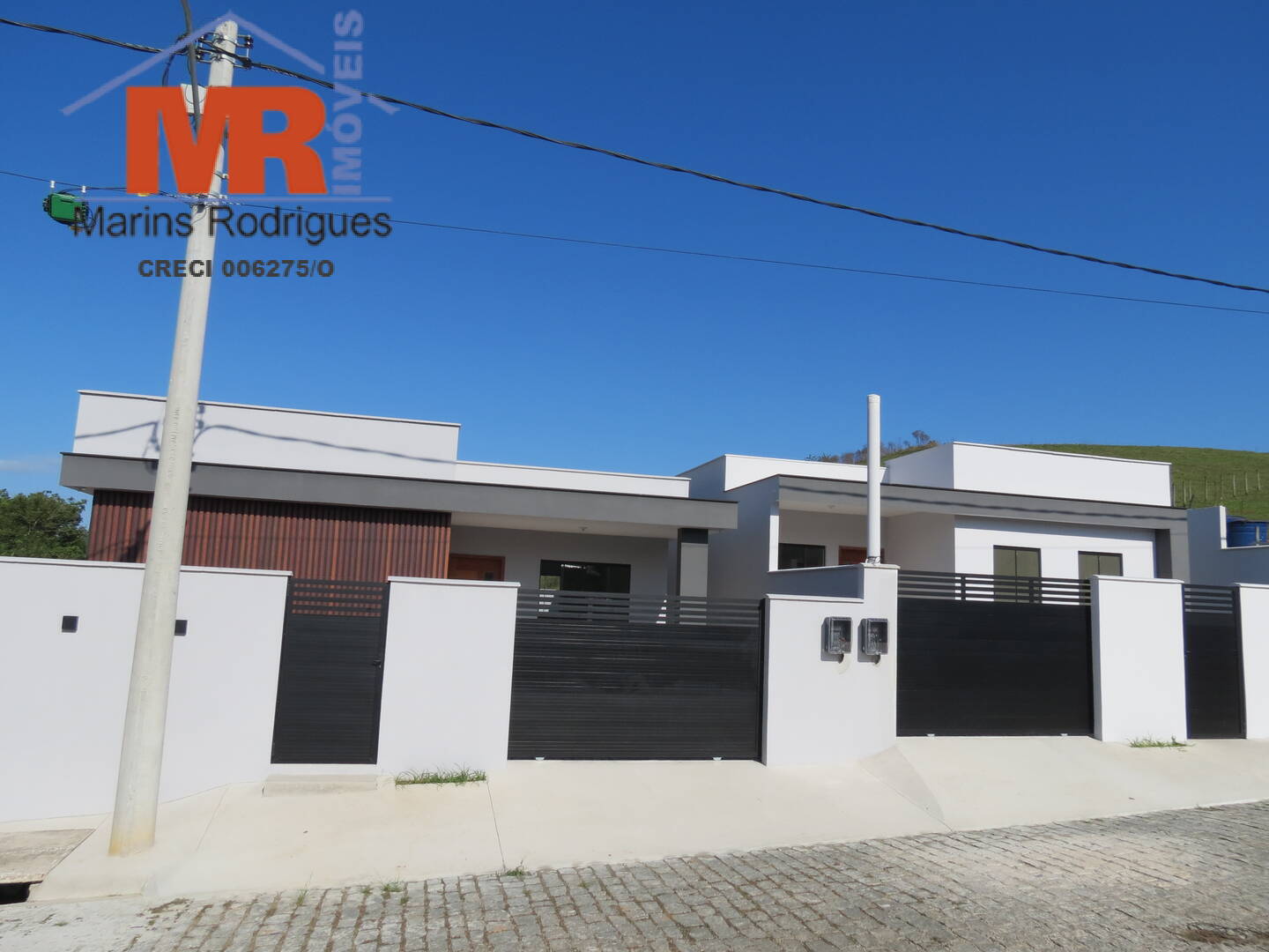 Casa à venda com 2 quartos, 180m² - Foto 3