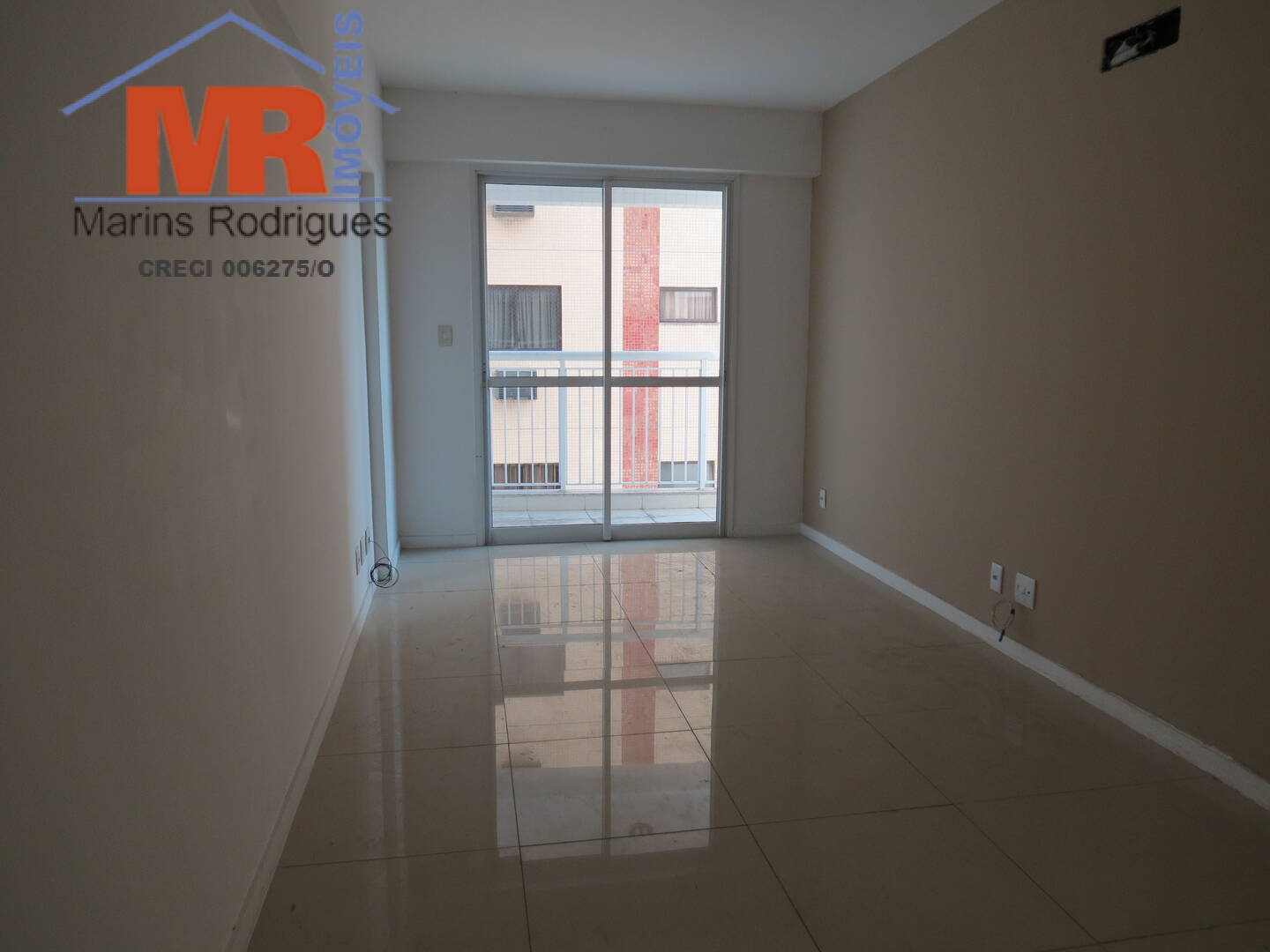 Apartamento à venda com 1 quarto, 60m² - Foto 11