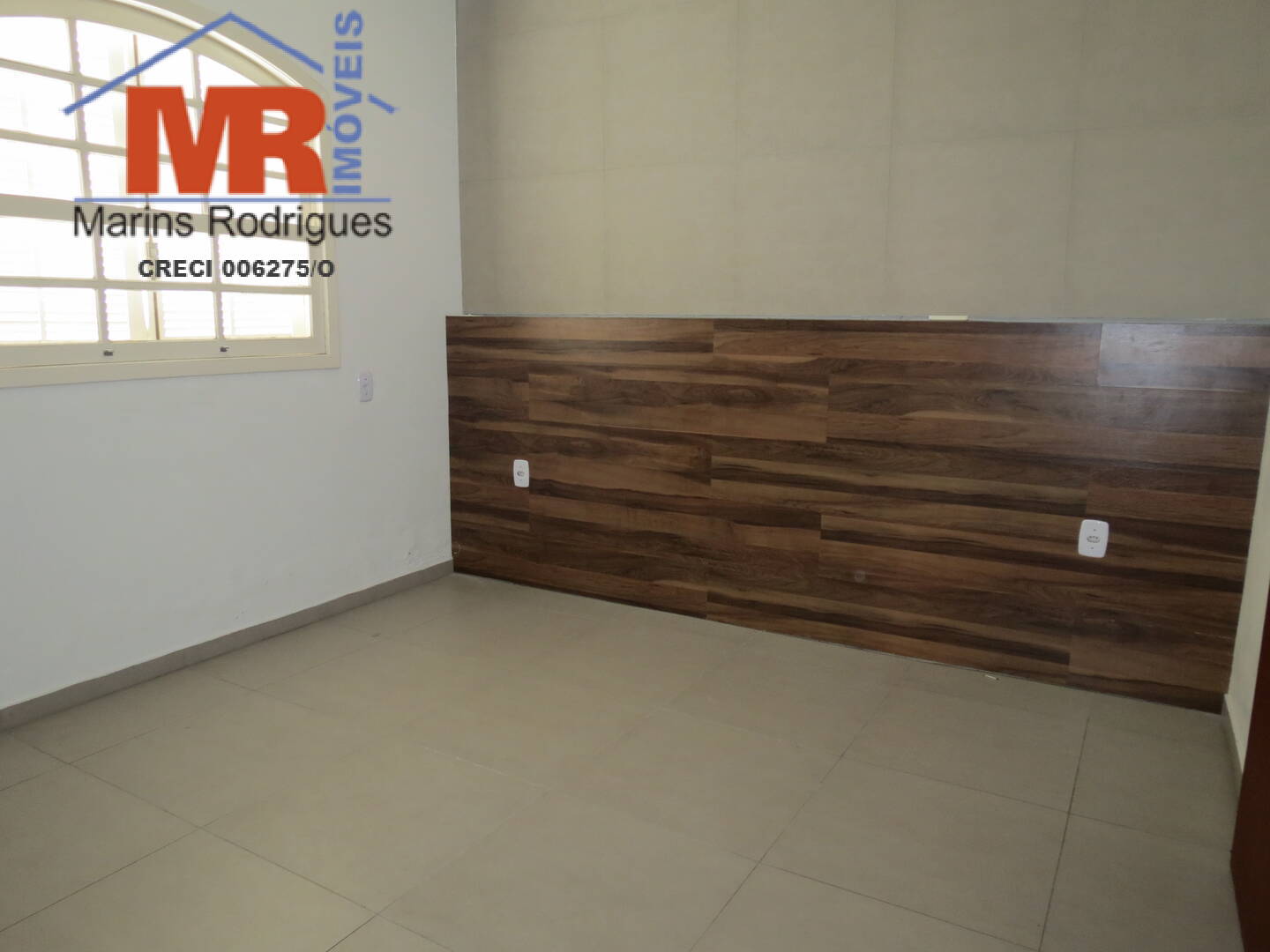 Casa à venda com 2 quartos, 160m² - Foto 16