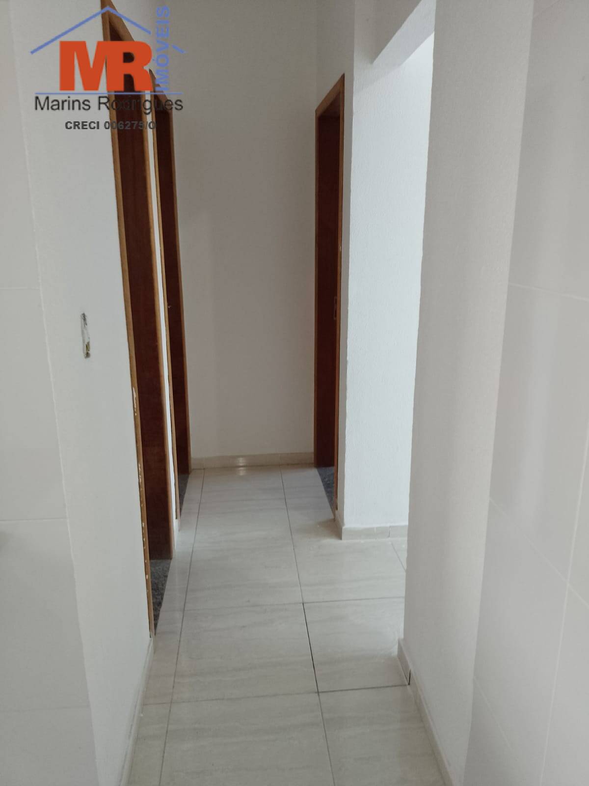 Casa à venda com 2 quartos, 180m² - Foto 15