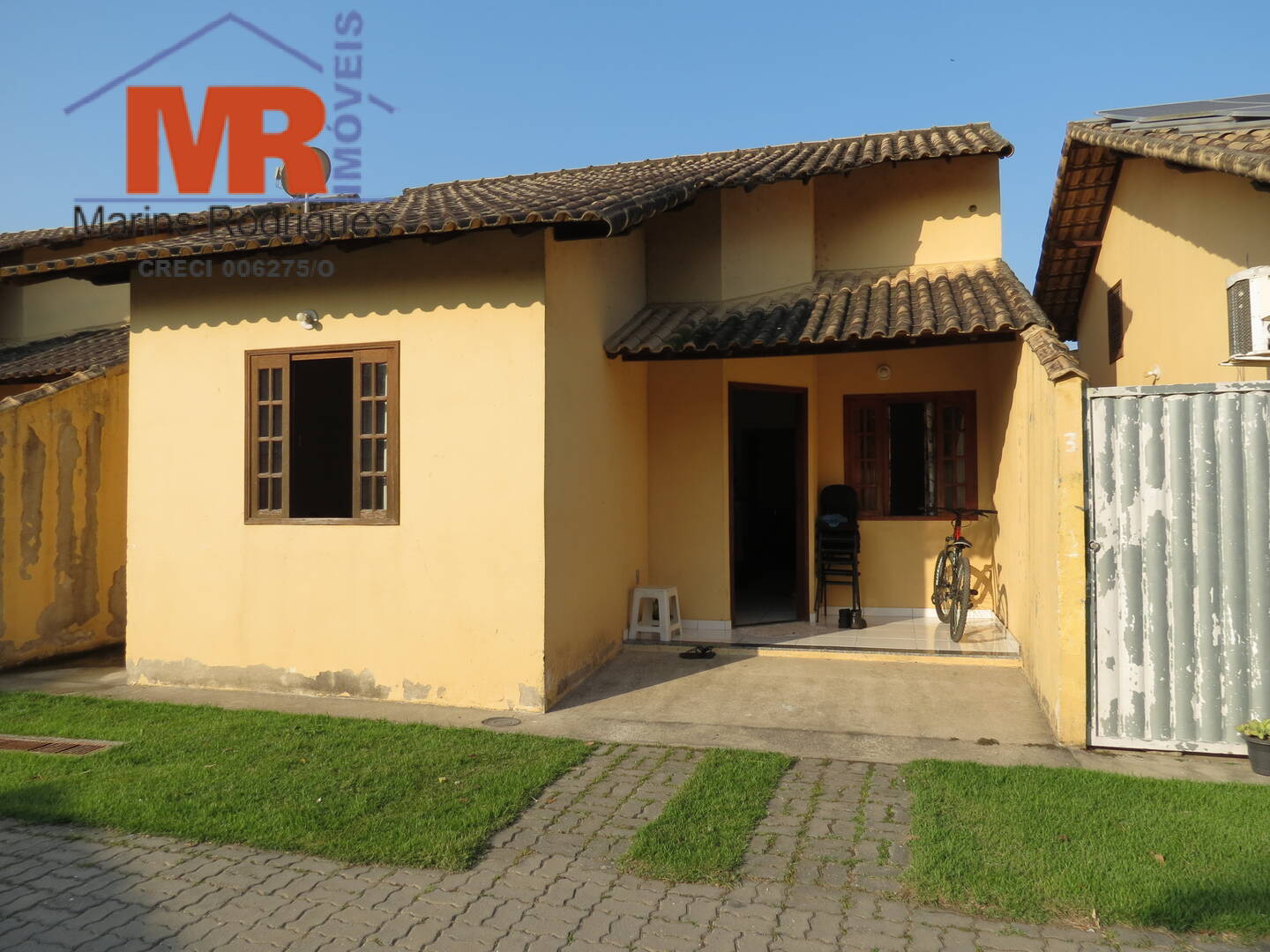 Casa à venda com 2 quartos, 150m² - Foto 1