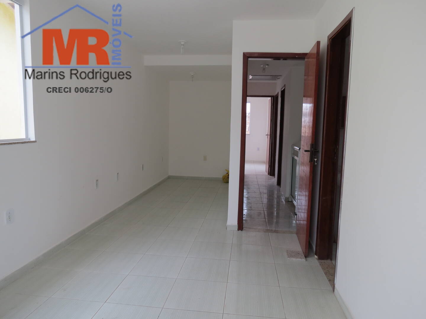 Casa à venda com 4 quartos, 160m² - Foto 9