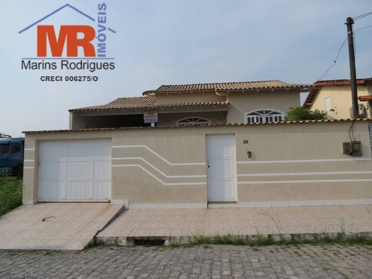 Casa à venda com 2 quartos, 200m² - Foto 4