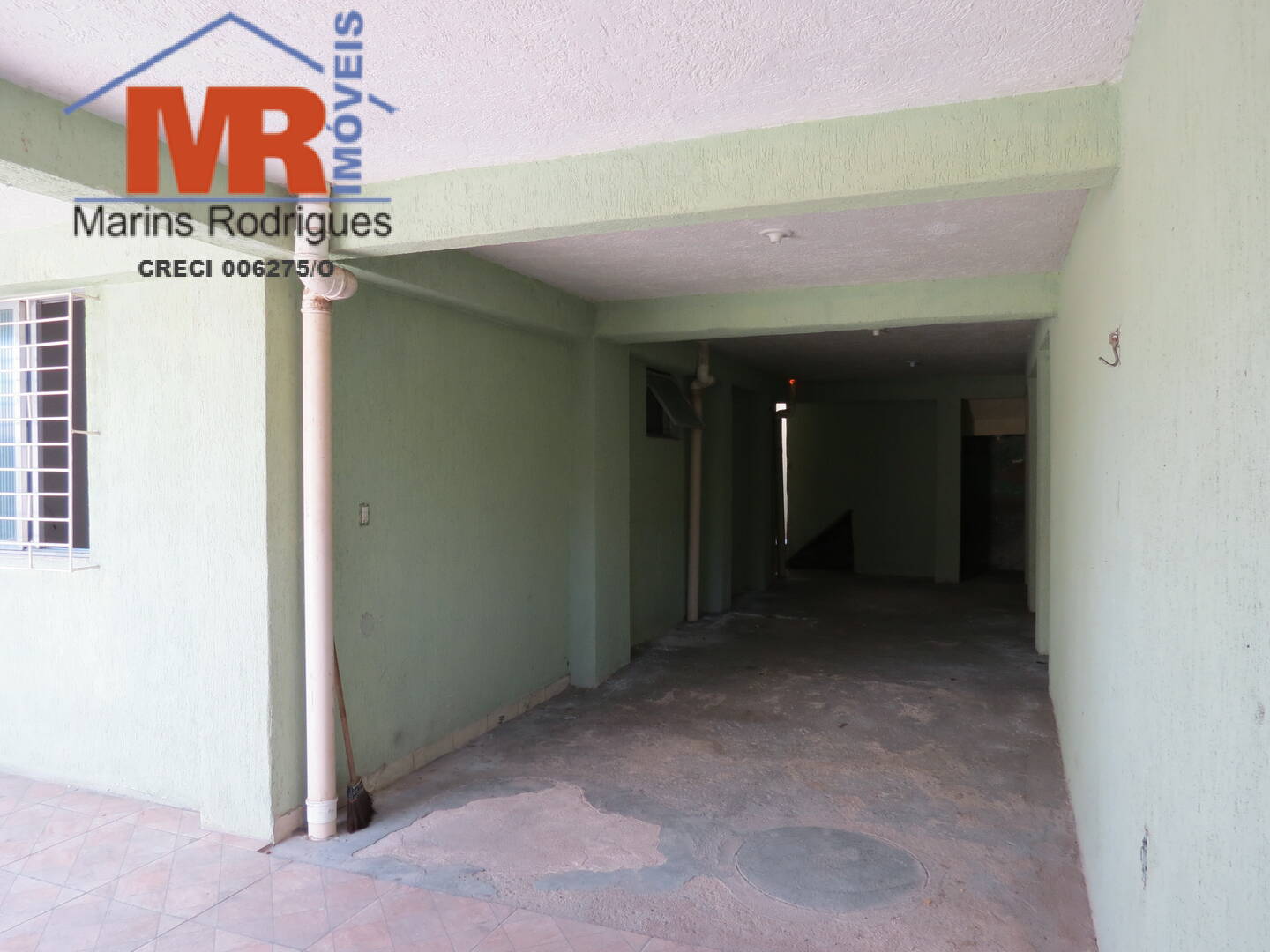 Casa à venda com 2 quartos, 150m² - Foto 5