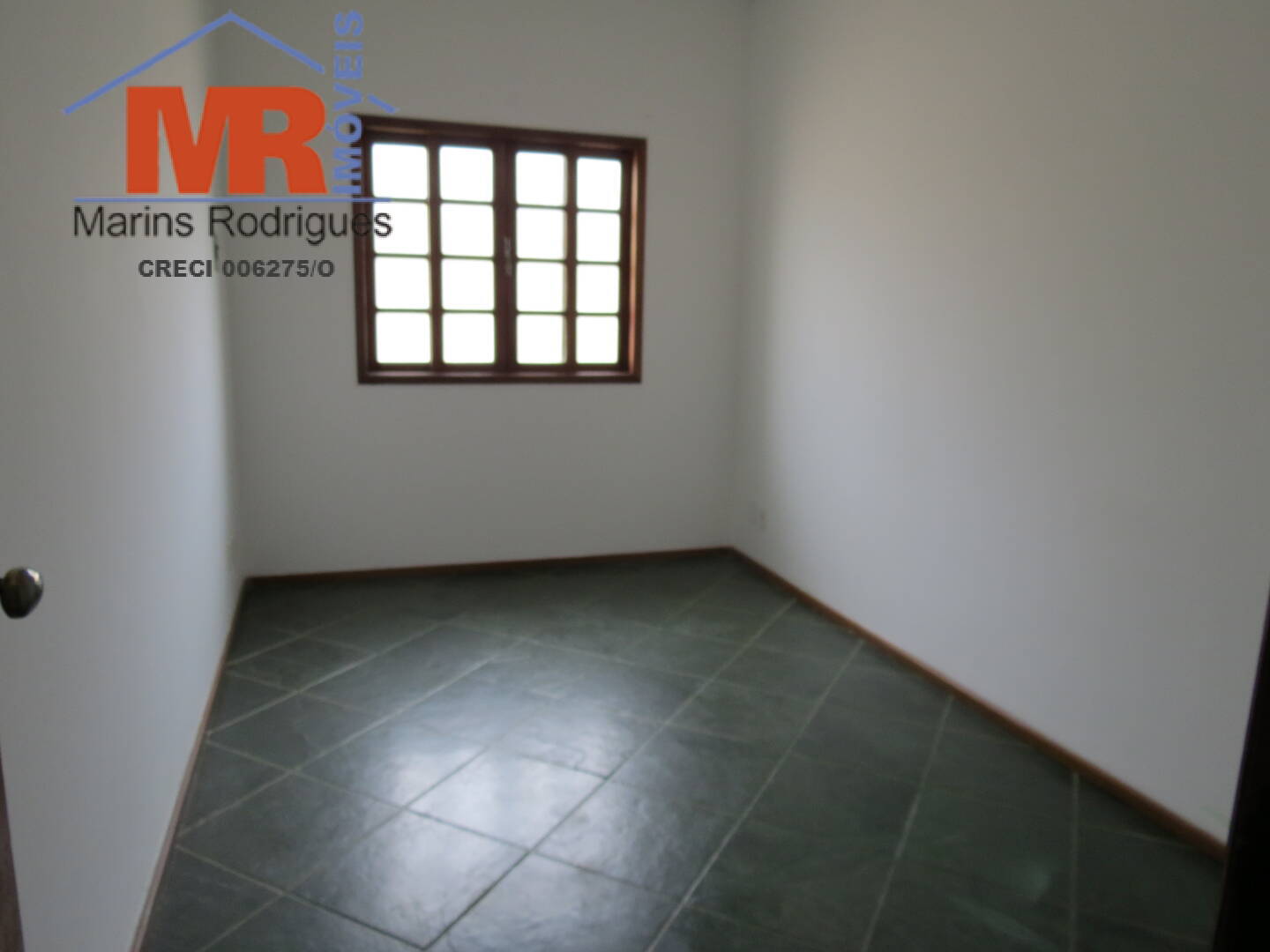 Casa à venda com 2 quartos, 160m² - Foto 9