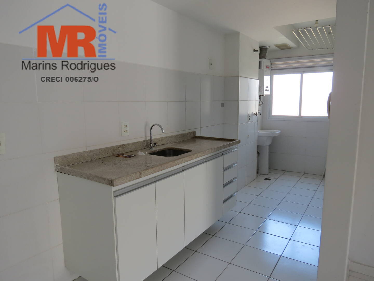 Apartamento à venda com 3 quartos, 70m² - Foto 13