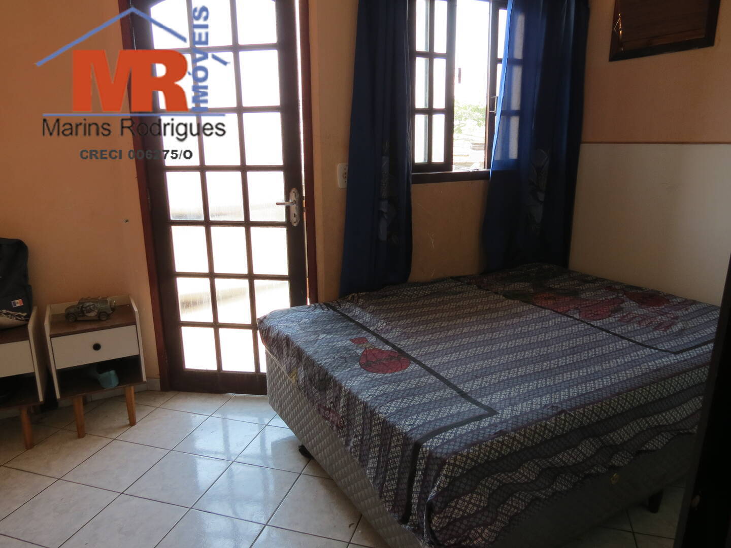 Casa à venda com 2 quartos, 180m² - Foto 8