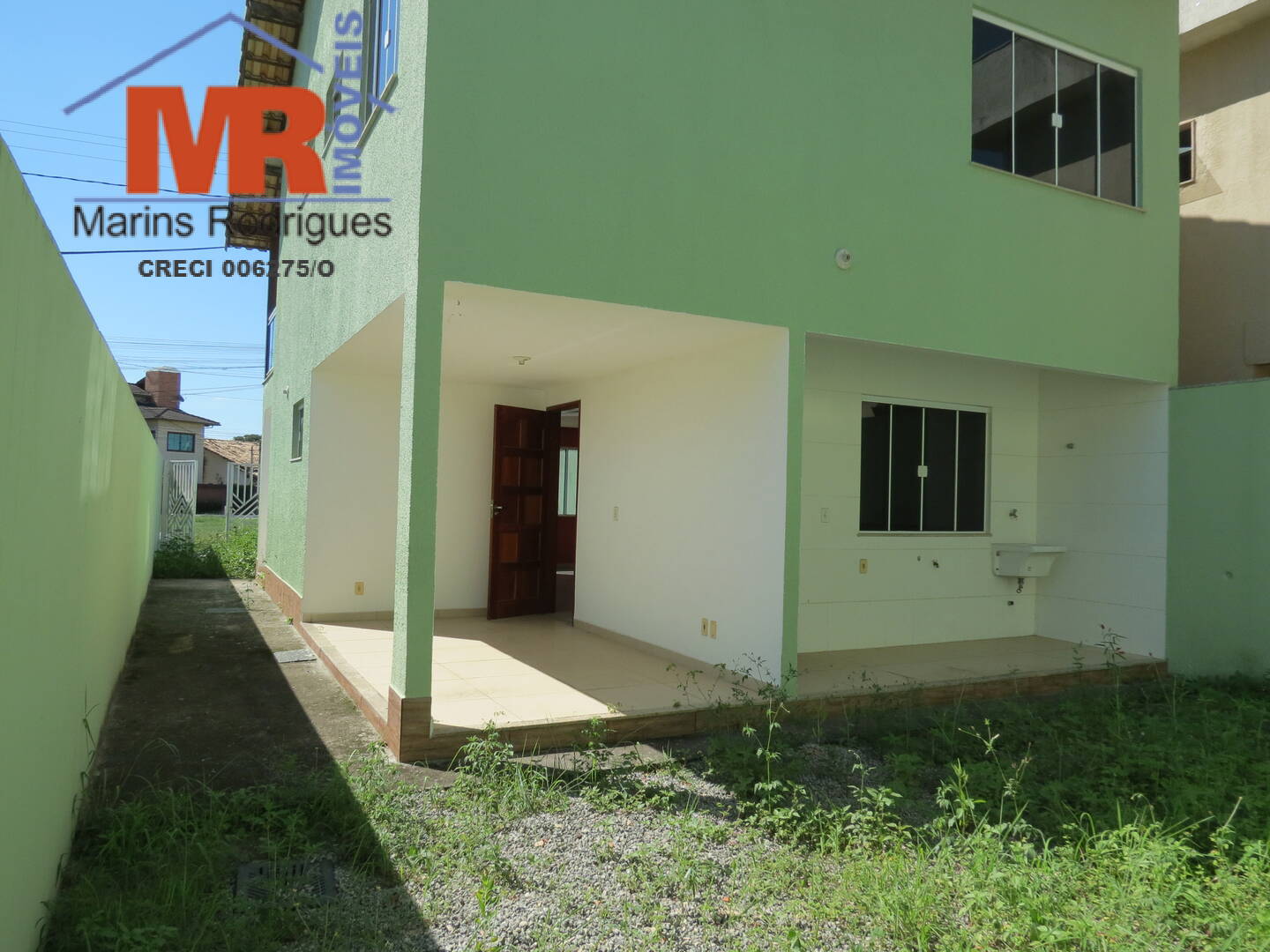 Casa à venda com 3 quartos, 160m² - Foto 2