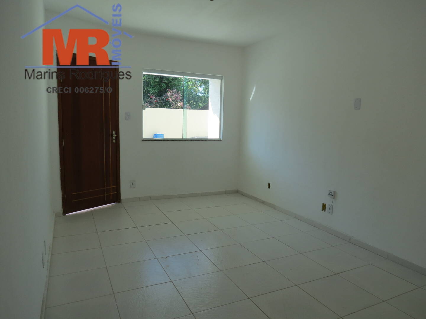 Casa à venda com 2 quartos, 200m² - Foto 5