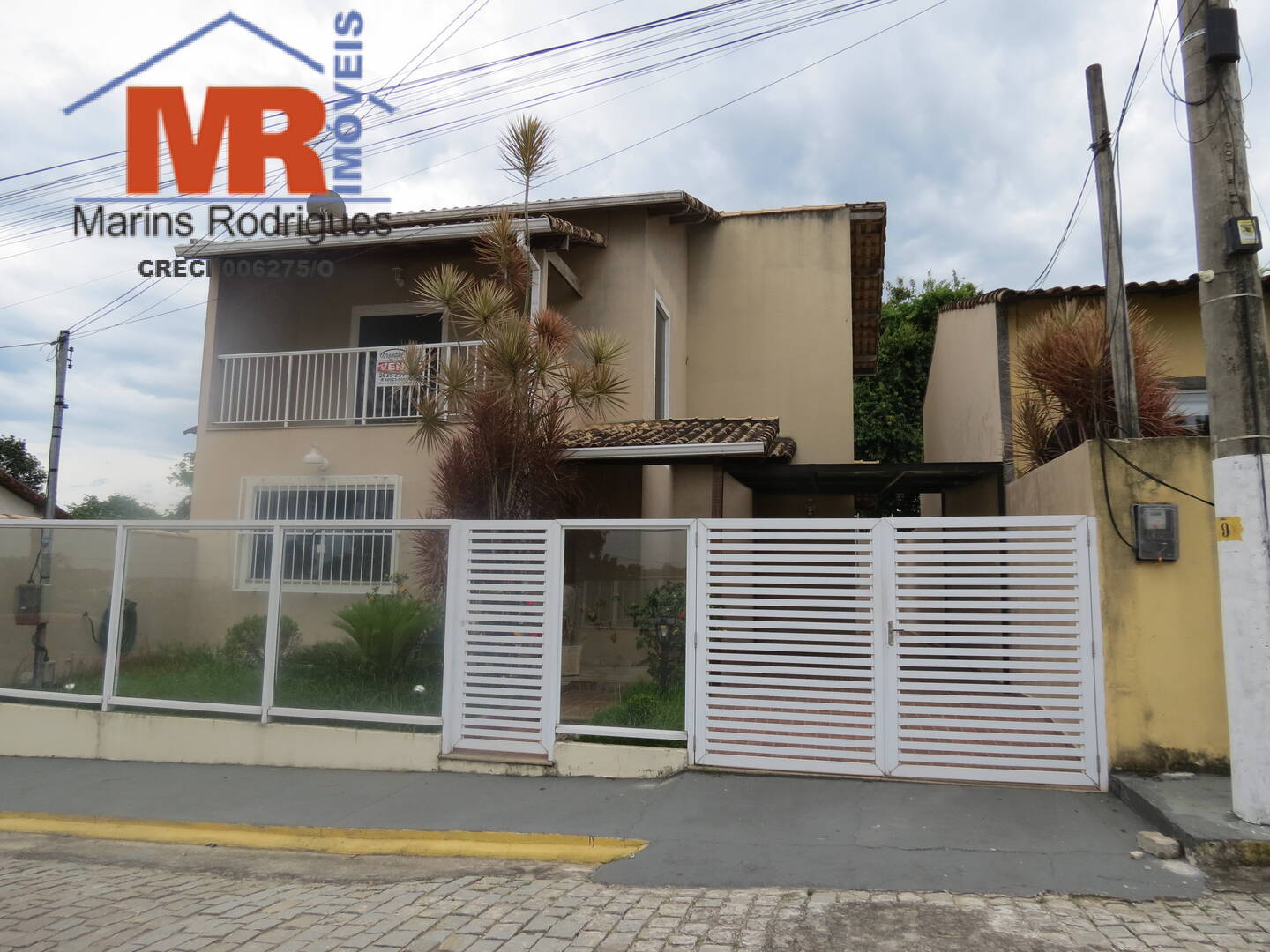 Casa à venda com 3 quartos, 160m² - Foto 2