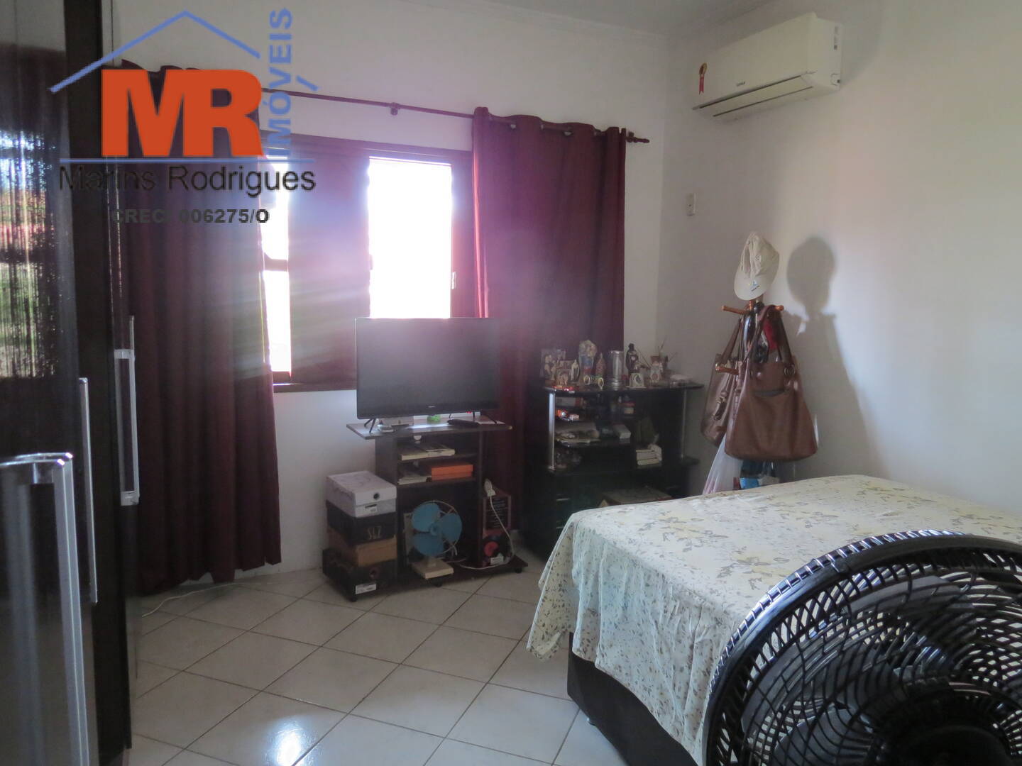 Casa à venda com 3 quartos, 200m² - Foto 15