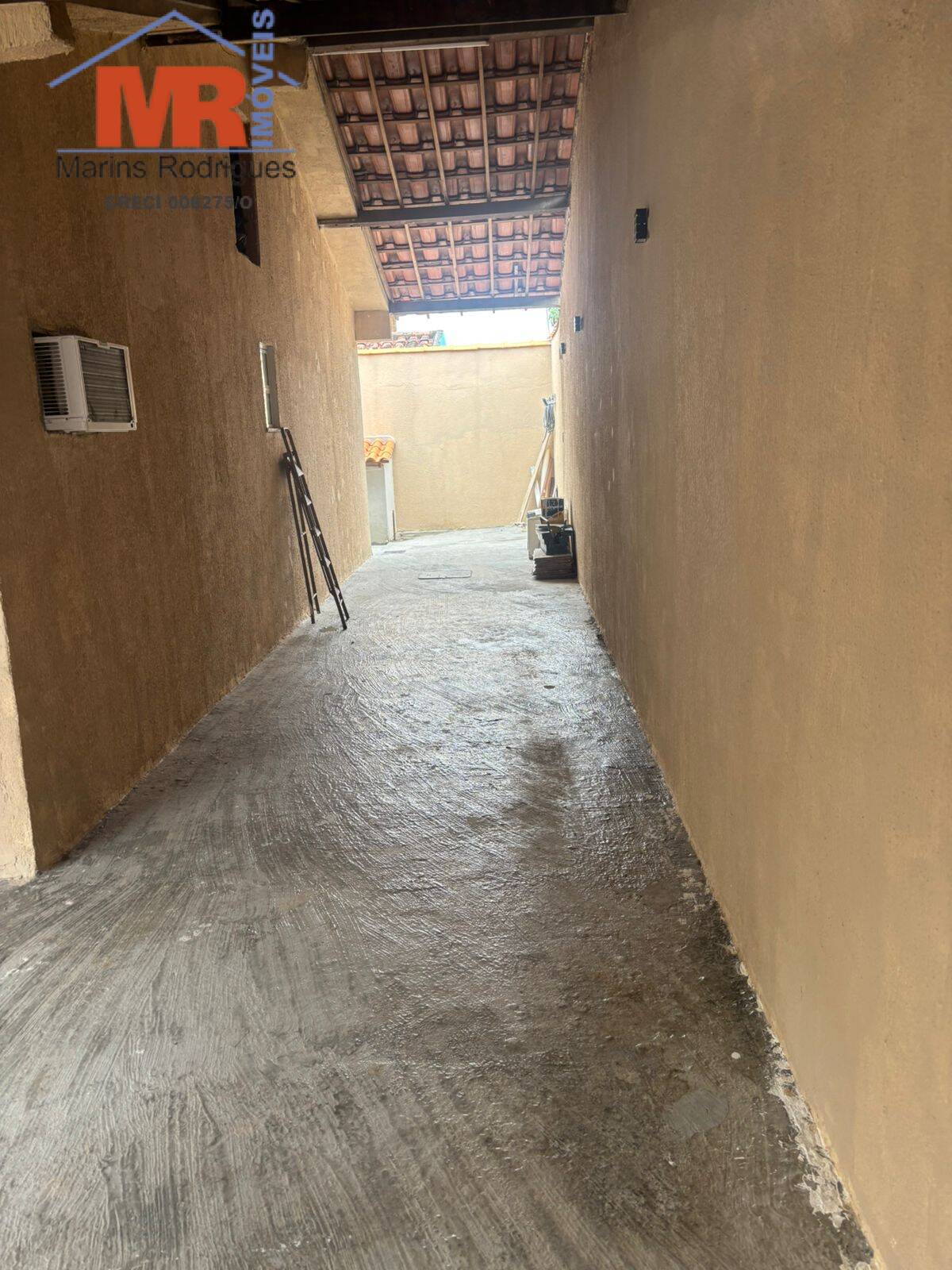 Casa à venda com 2 quartos, 160m² - Foto 12